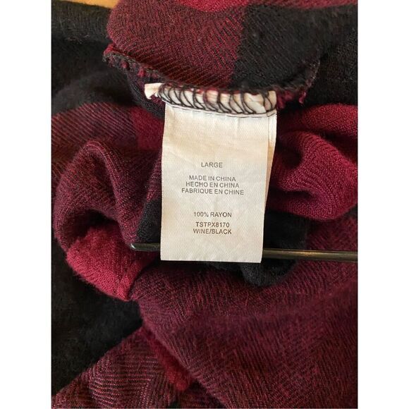 Thread & Supply Women’s Plaid Button Up - Picture 4 of 6